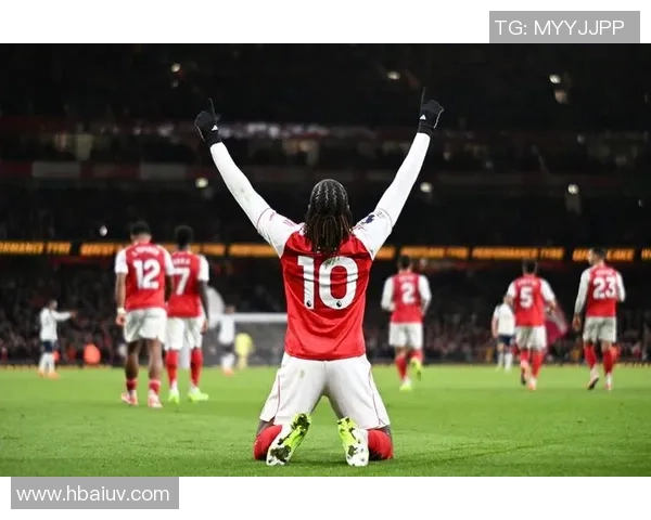 英超激战本菲卡与多特蒙德握手言和帽子戏法引发全场热潮分析战术细节